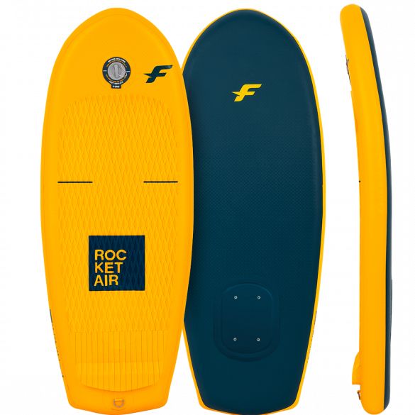 Inflatable wingfoil board