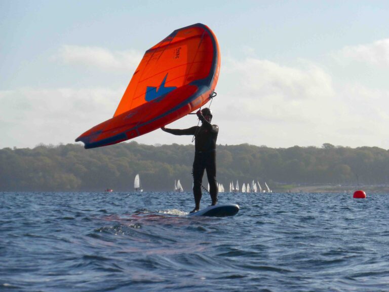 Wingfoil Lac leau lheur 768x576